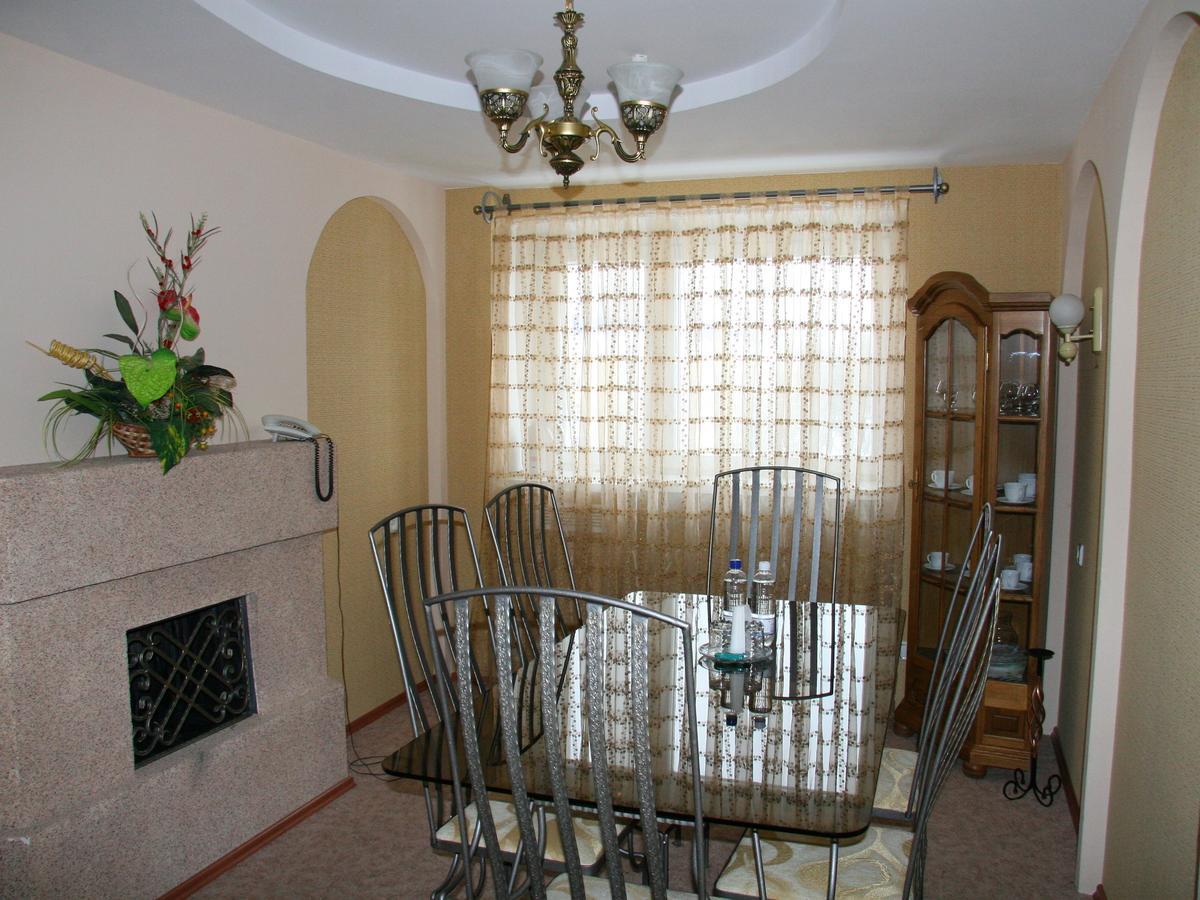 Hotel Vetraz Vitebsk Exterior foto